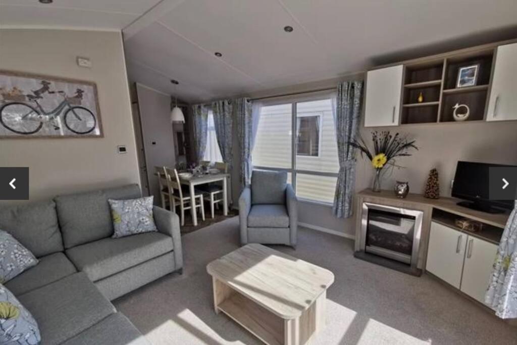 Glade Lodge- North Devon Coast, Bay Apartment